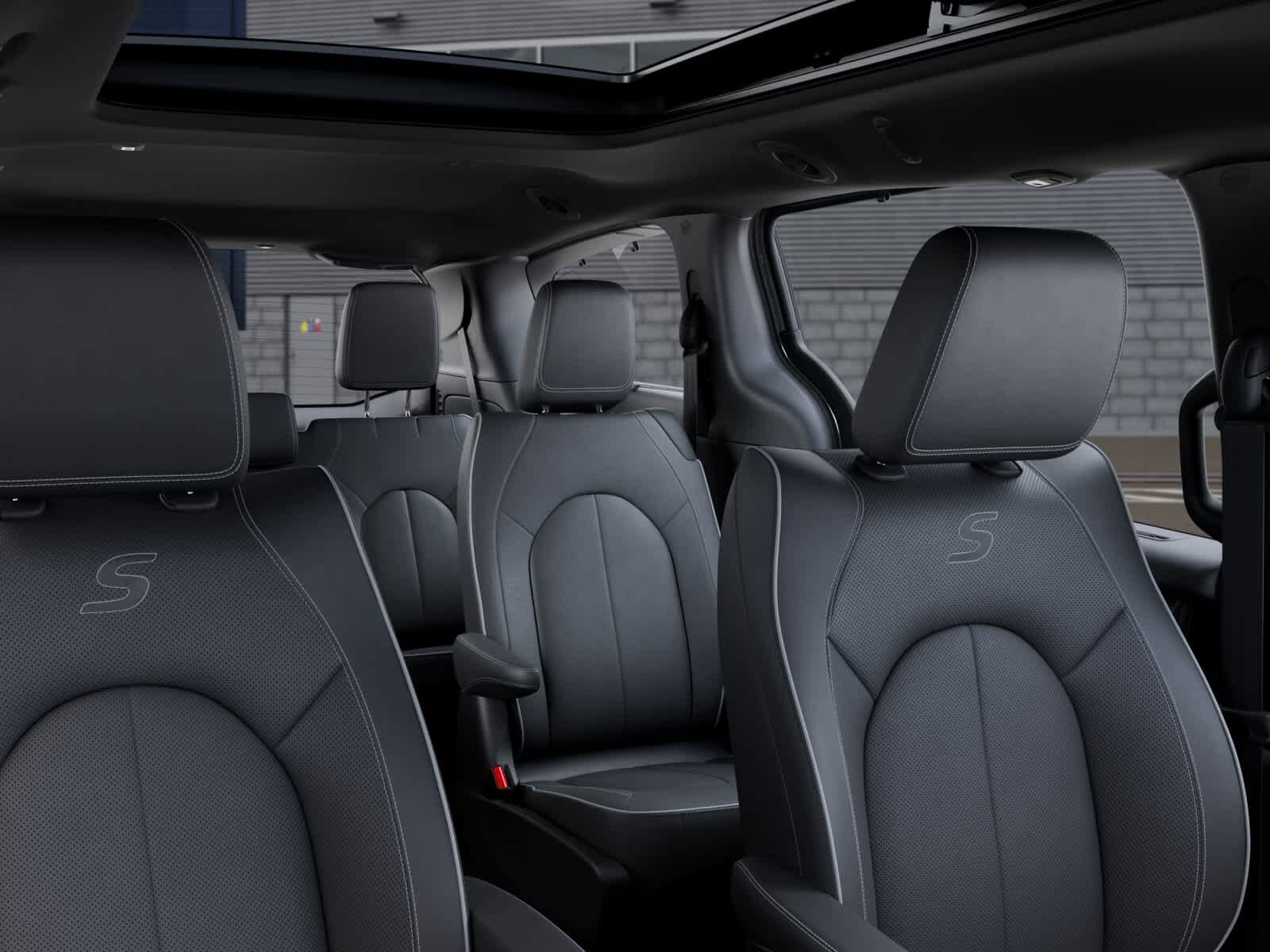 2026 Chrysler Pacifica Limited - Photo 37