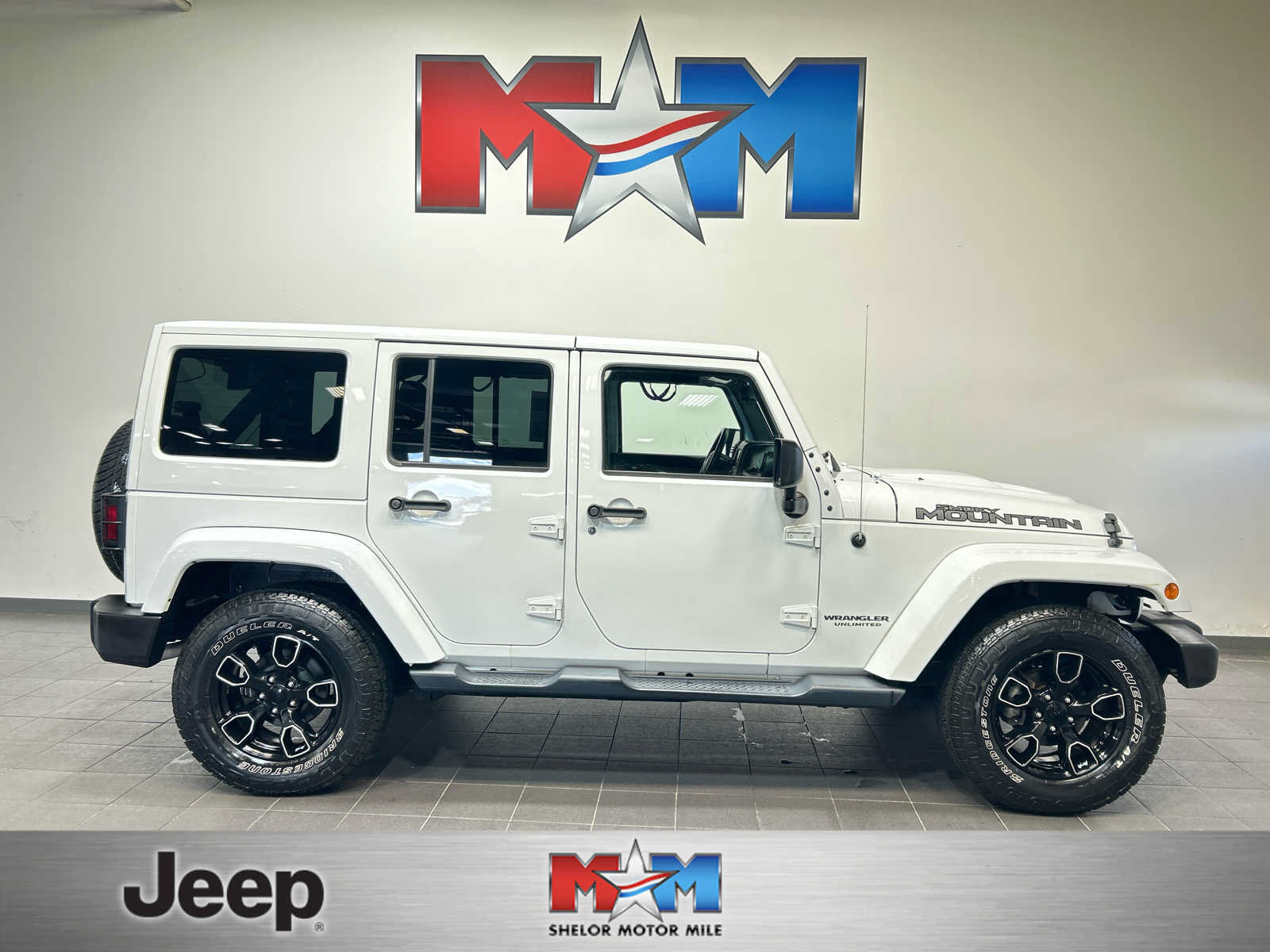 2017 Jeep Wrangler Unlimited Smoky Mountain