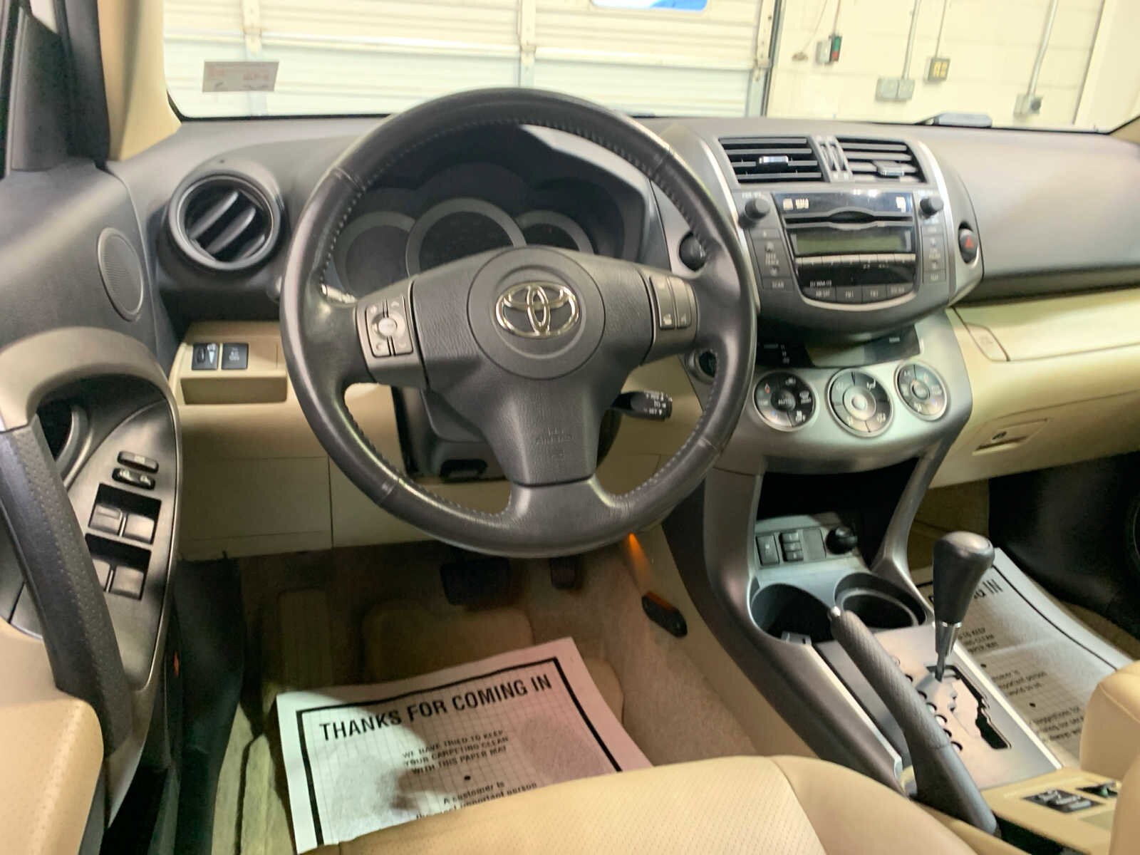 2010 Toyota RAV4 Limited photo 4