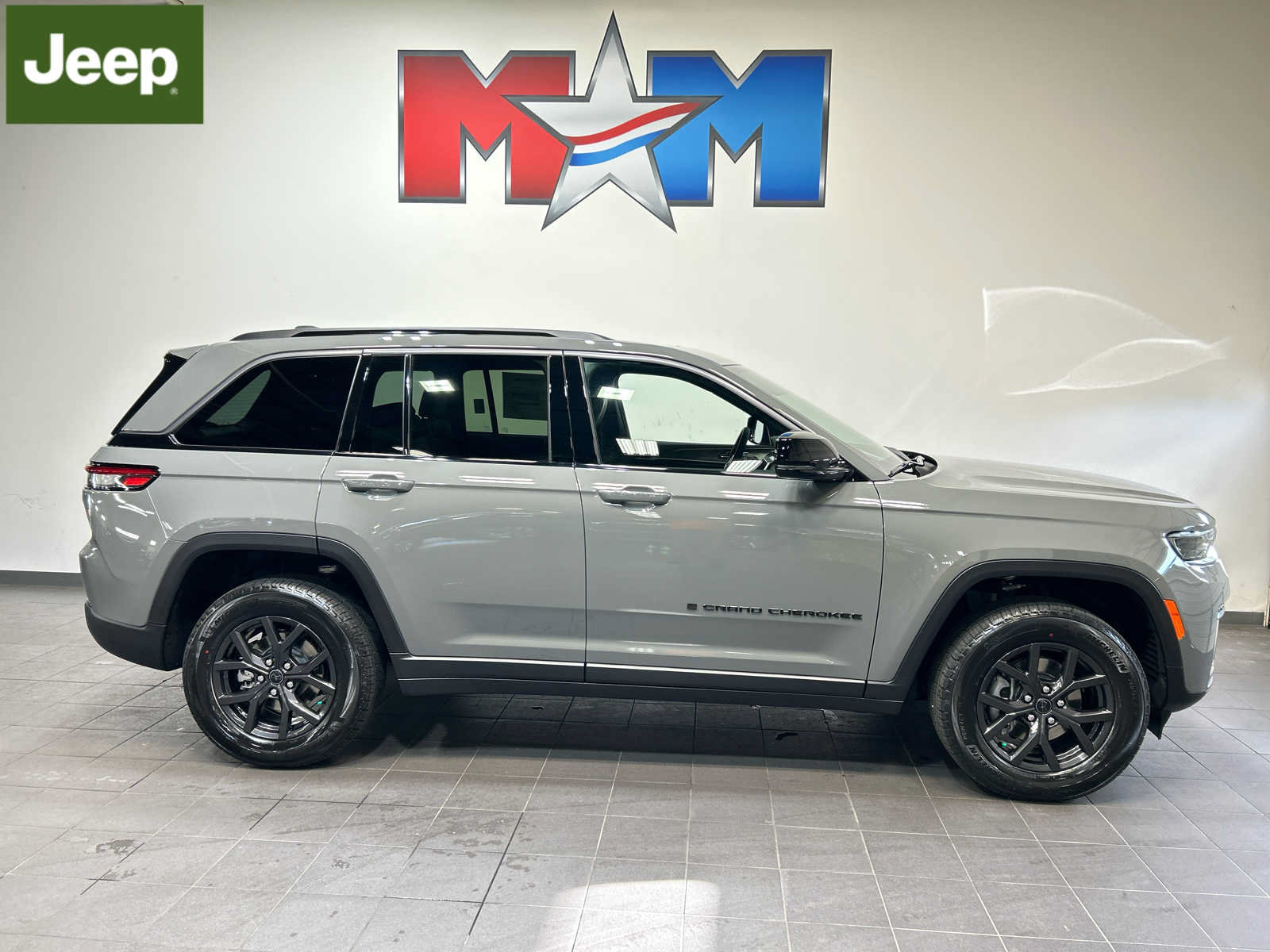 2027 Jeep Grand Cherokee