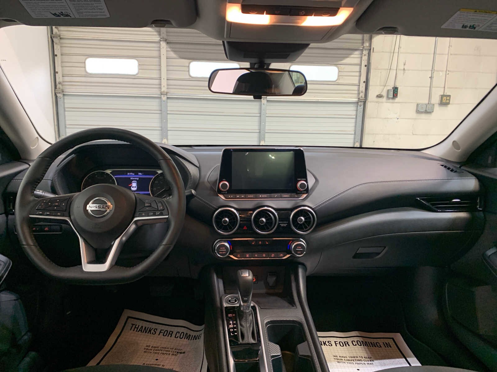 2023 Nissan Sentra SV photo 4