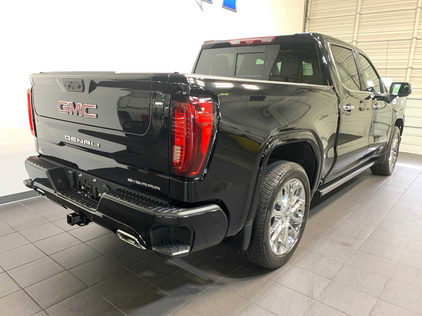 2023 Gmc Sierra 1500 Denali photo 3