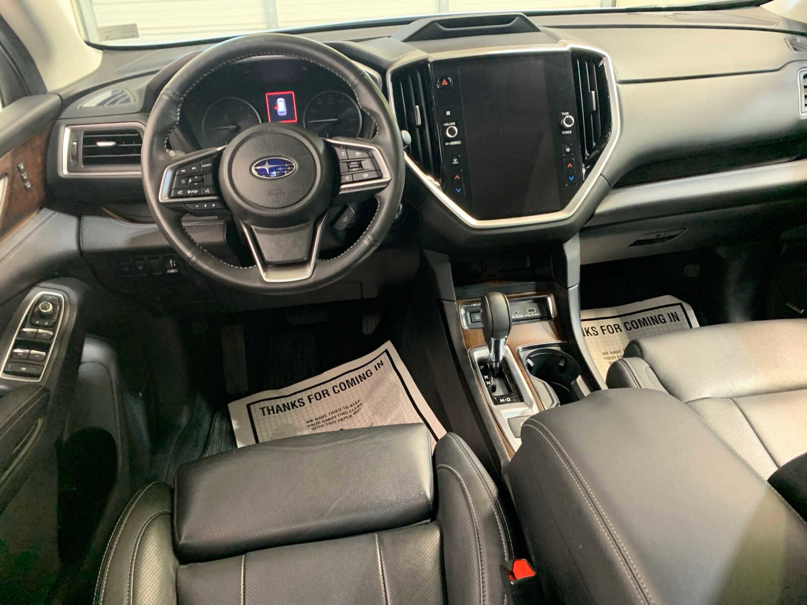 2023 Subaru Ascent Touring photo 4