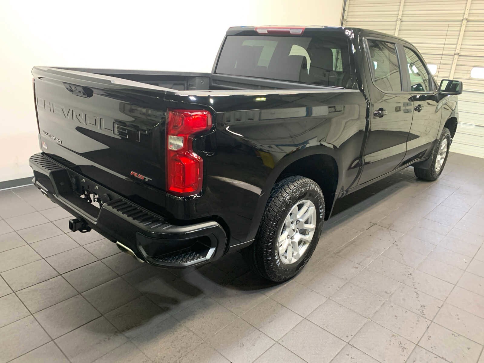 2022 Chevrolet Silverado 1500 RST photo 3