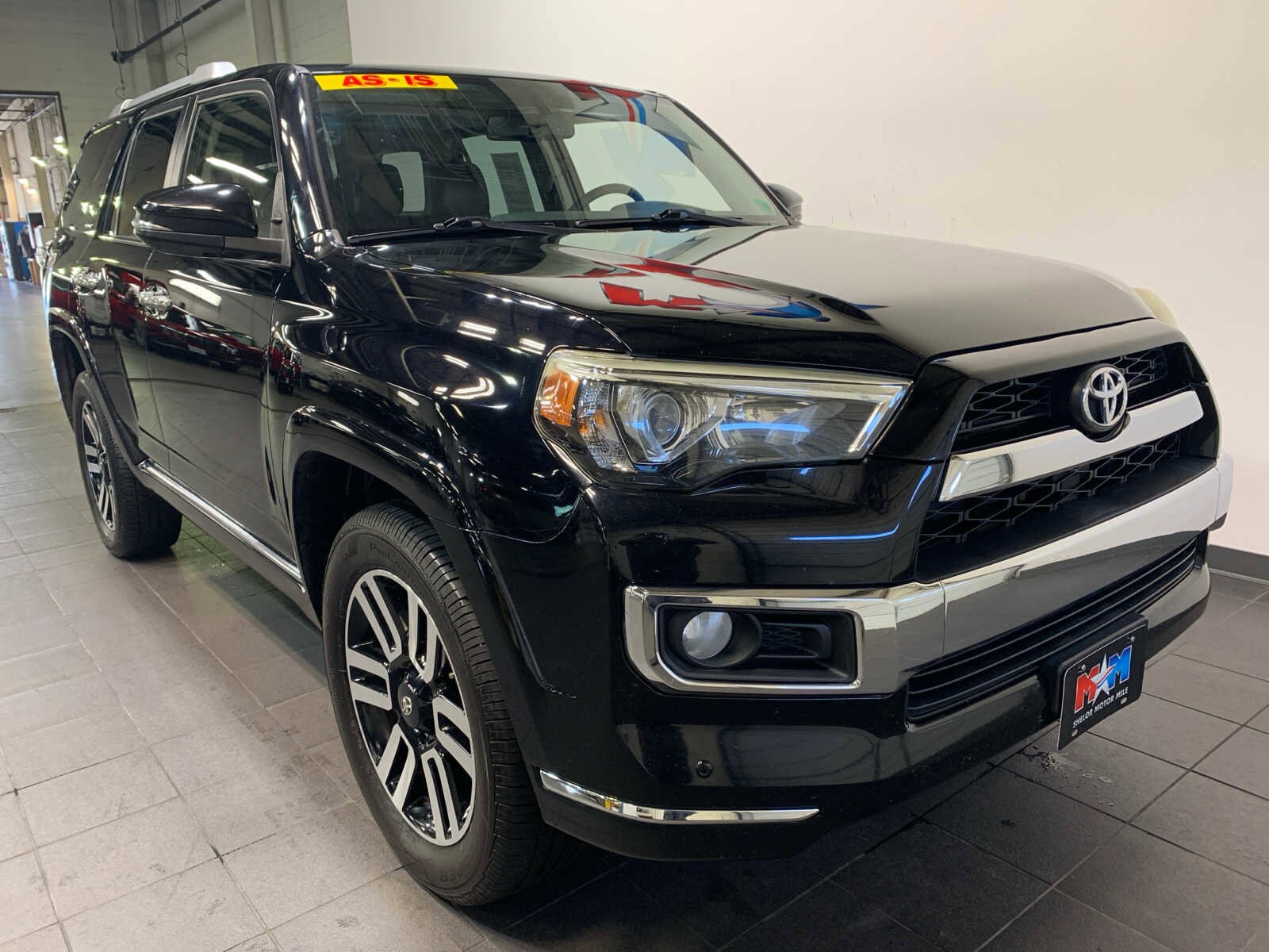 2016 Toyota 4Runner Limited photo 2