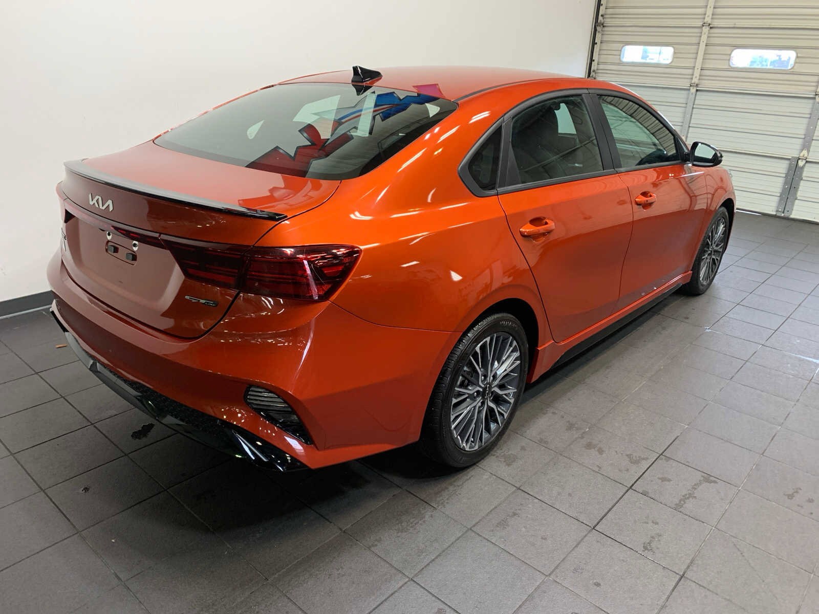 2023 Kia Forte GT-Line photo 3