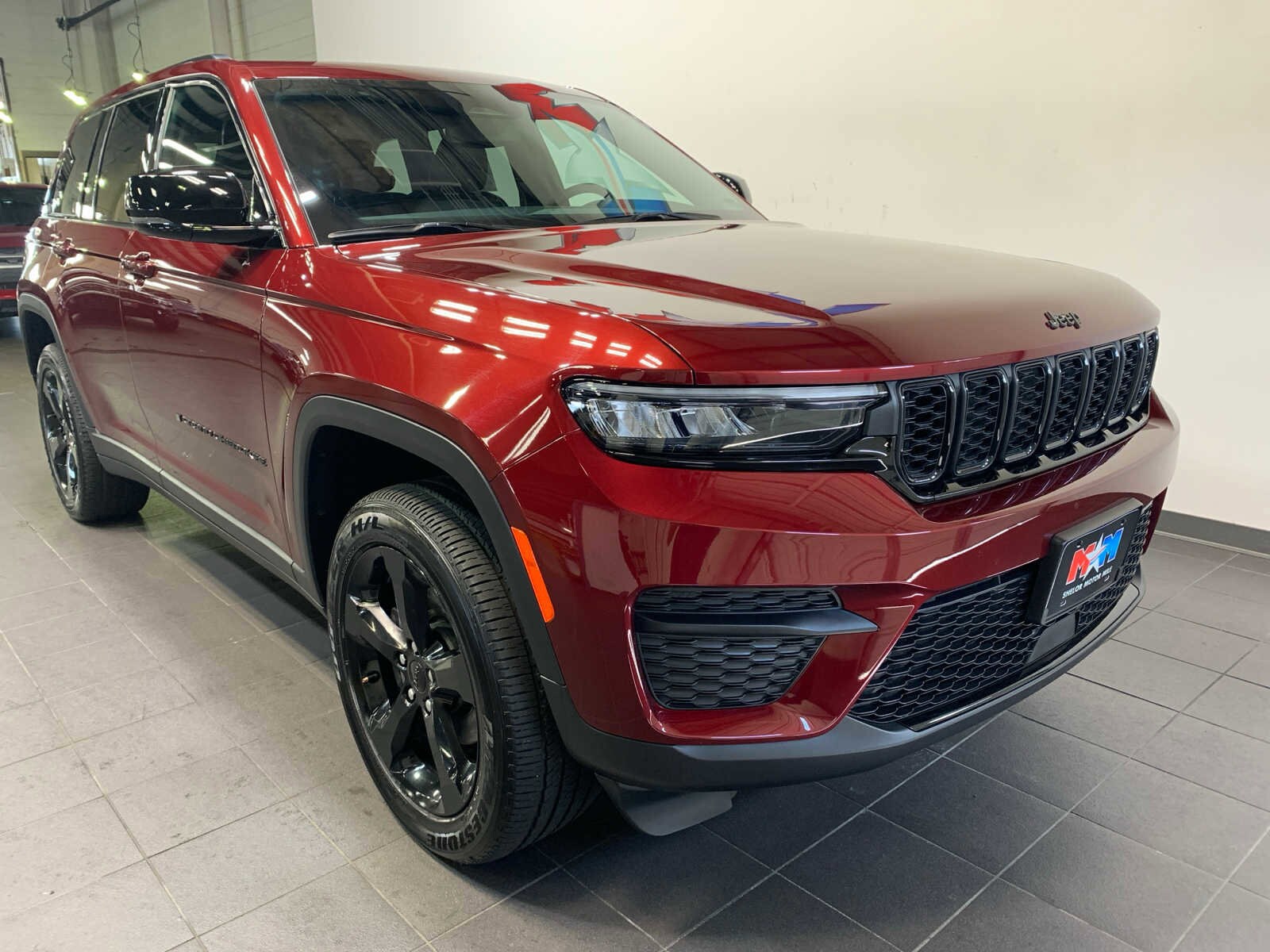 2024 Jeep Grand Cherokee Altitude X photo 2