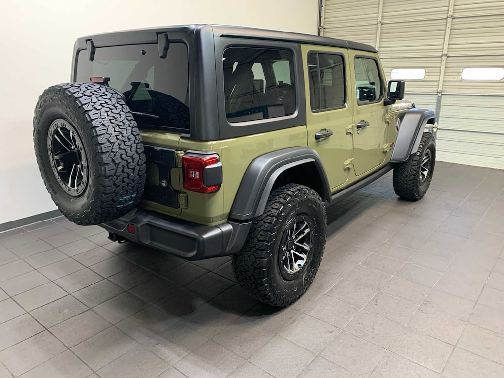 New 2026 Jeep Wrangler Rubicon Sport Utility
