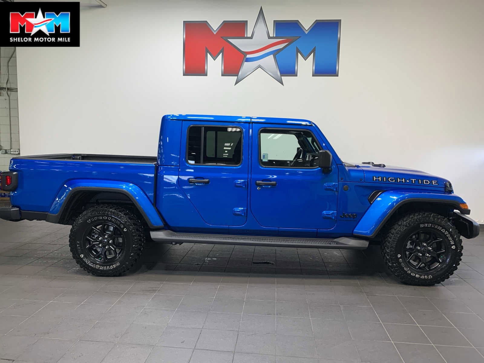 2025 Jeep Gladiator High Tide's photo