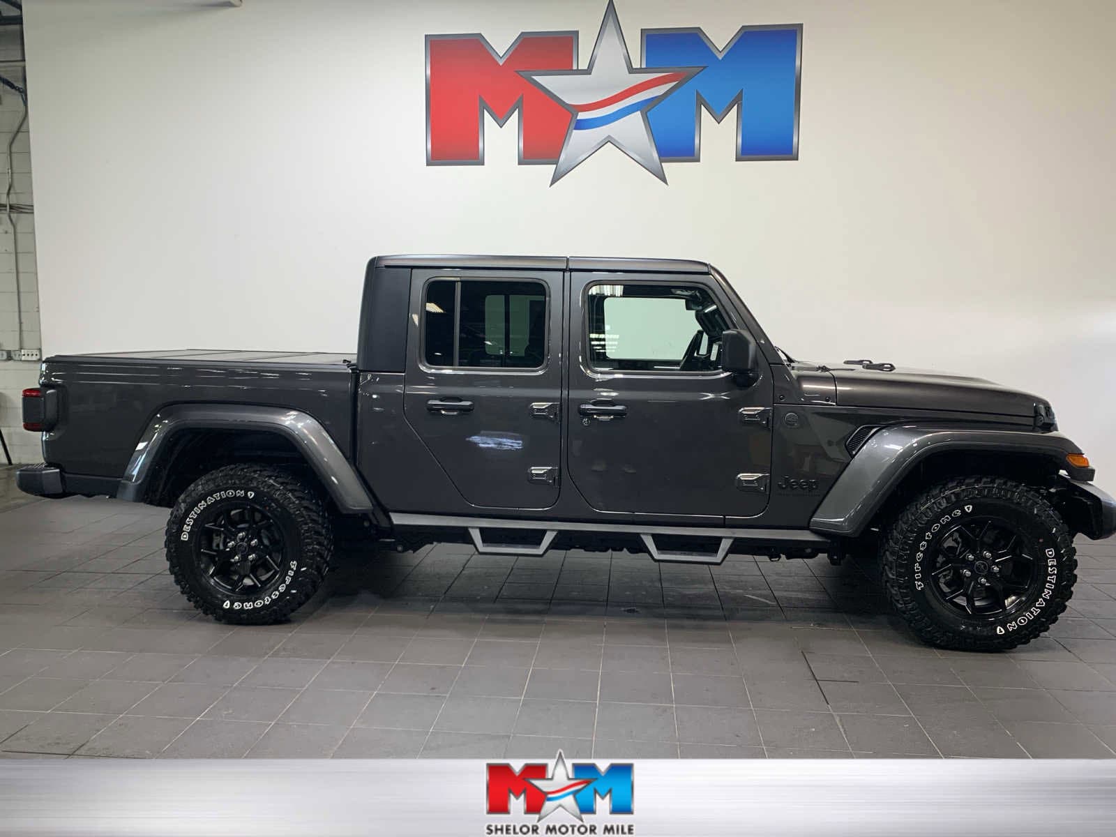 2025 Jeep Gladiator Willys Auto's photo