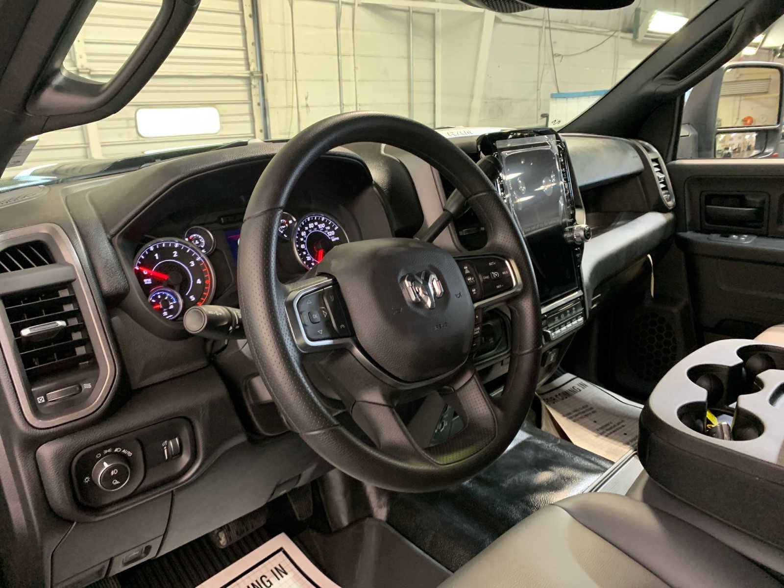 2026 RAM 2500 Tradesman - Photo 11
