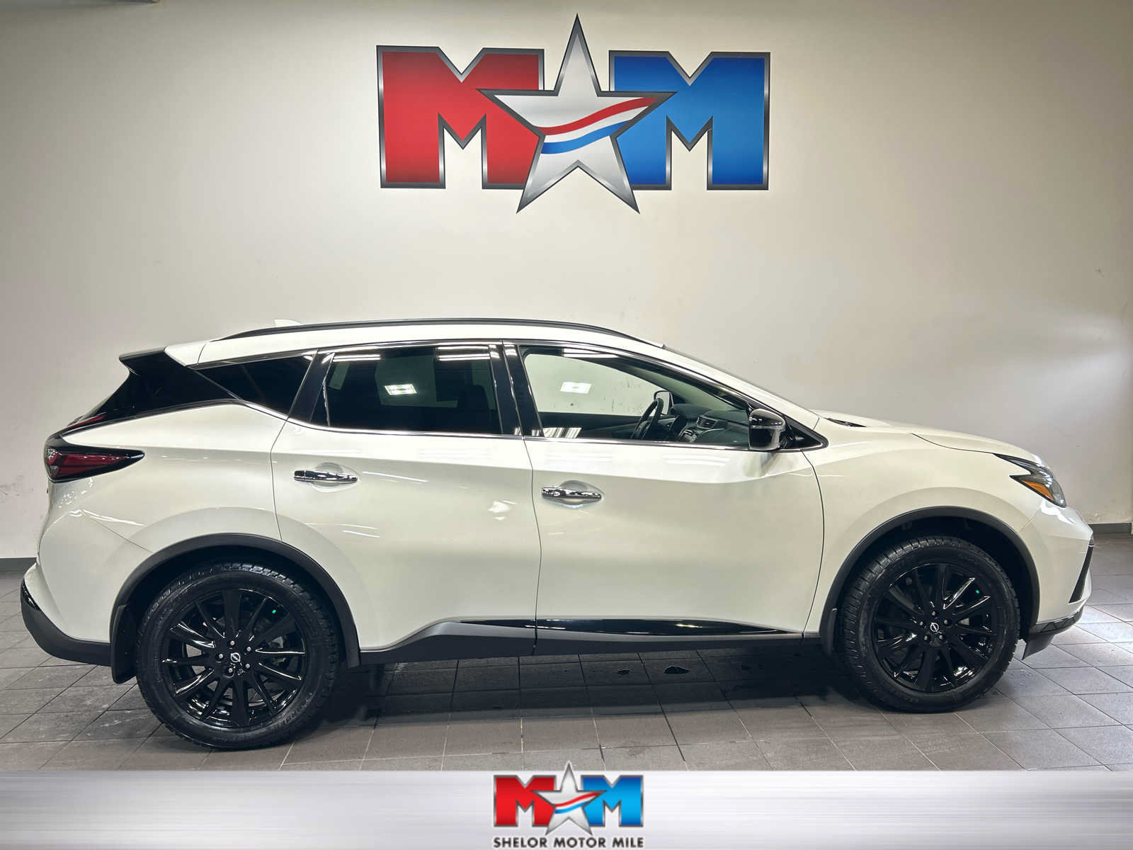 2023 Nissan Murano SV