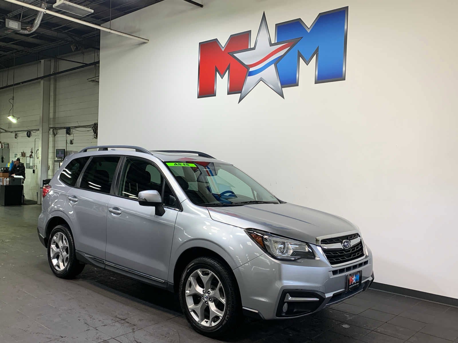 Used 2018 Subaru Forester Touring with VIN JF2SJAWCXJH614118 for sale in Christiansburg, VA