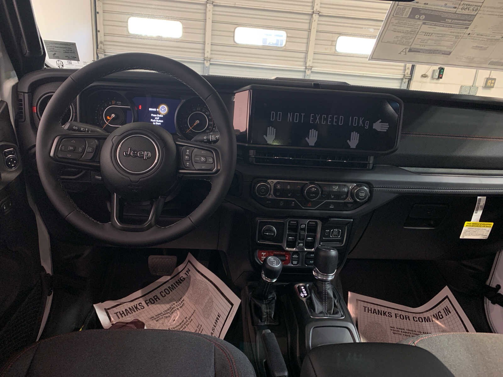 2025 Jeep Gladiator Rubicon photo 3