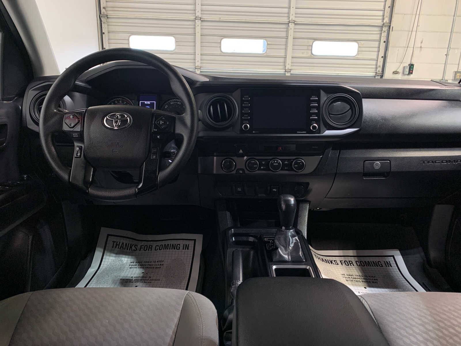 2022 Toyota Tacoma SR Double Cab V6 photo 4