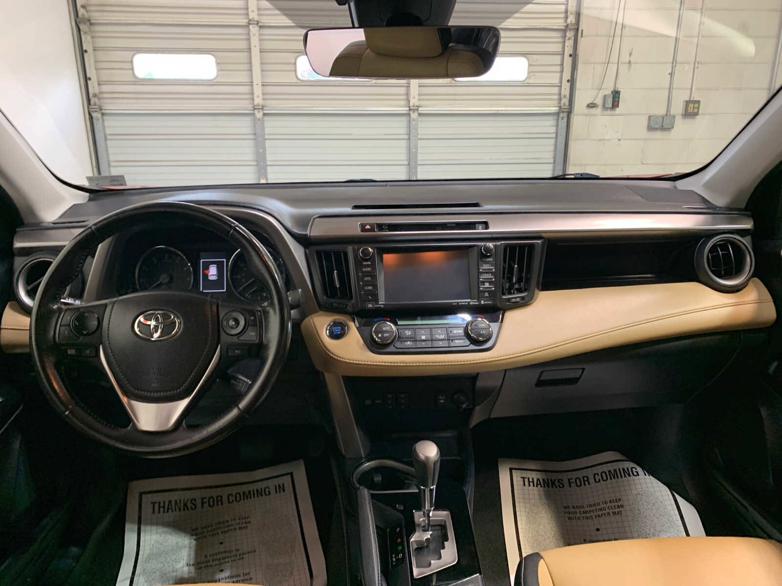 2016 Toyota RAV4 Limited photo 4