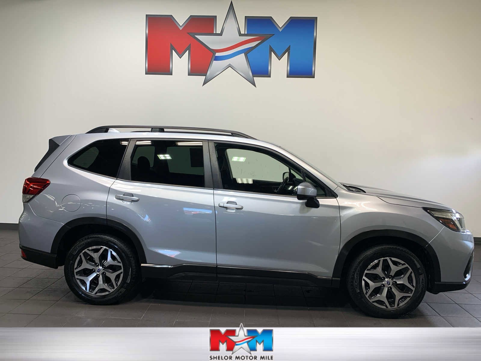 2019 Subaru Forester Premium's photo