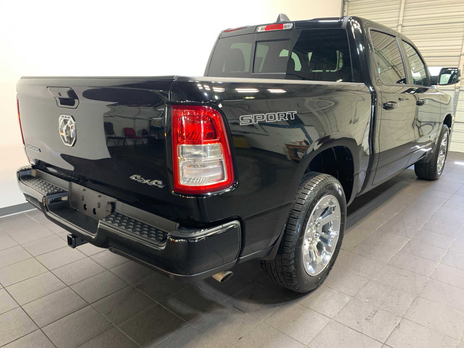 2022 Ram 1500 Big Horn Lone Star photo 3