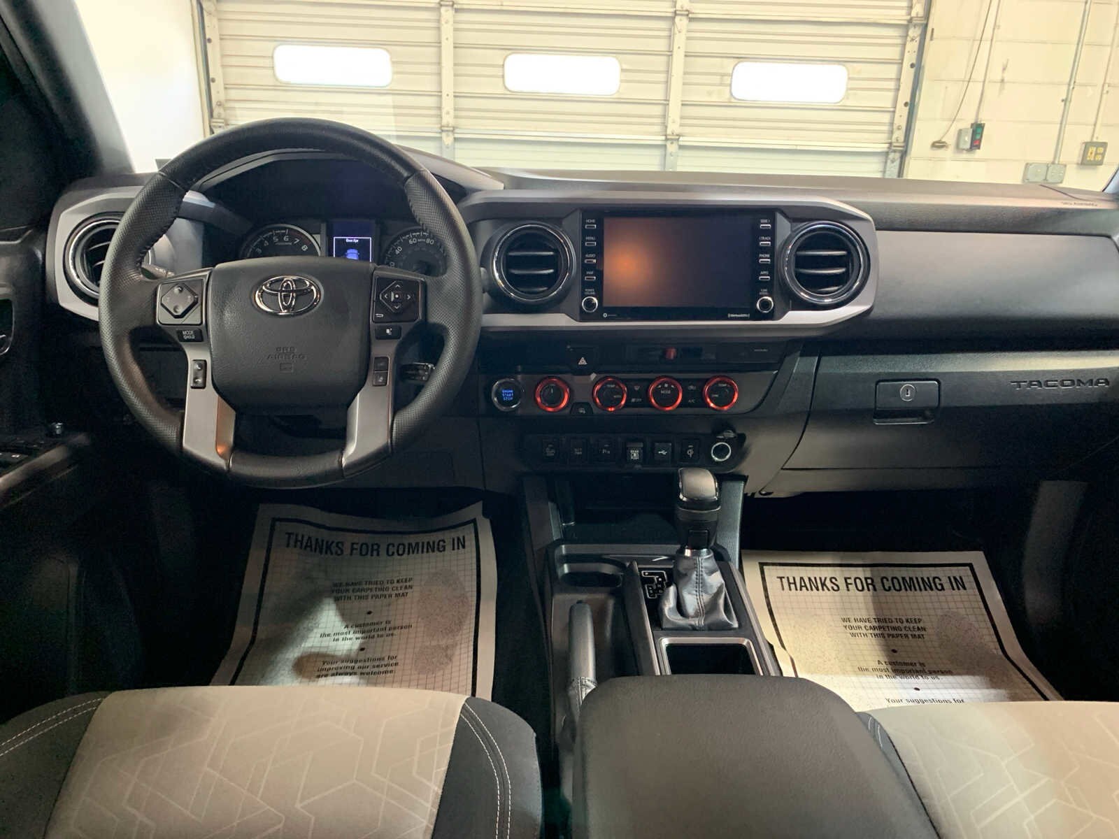 2023 Toyota Tacoma TRD Double Cab V6 photo 4