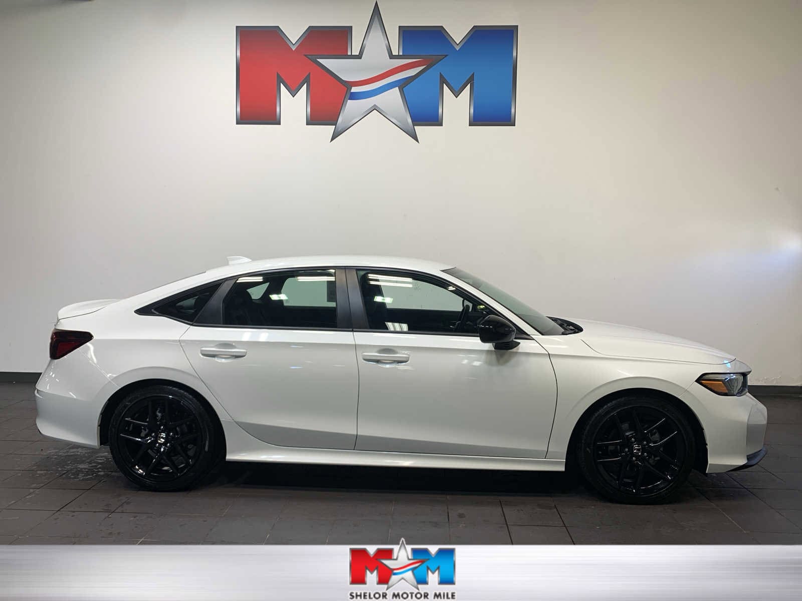 2025 Honda Civic Sport's photo