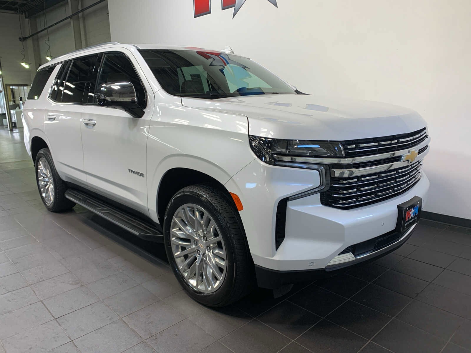 2024 Chevrolet Tahoe Premier photo 2