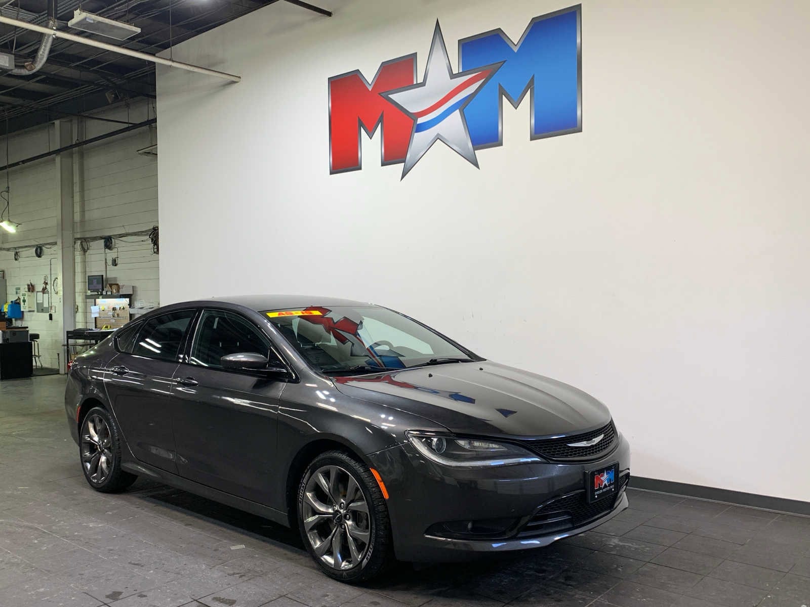 Used 2016 Chrysler 200 S with VIN 1C3CCCBG4GN138772 for sale in Christiansburg, VA
