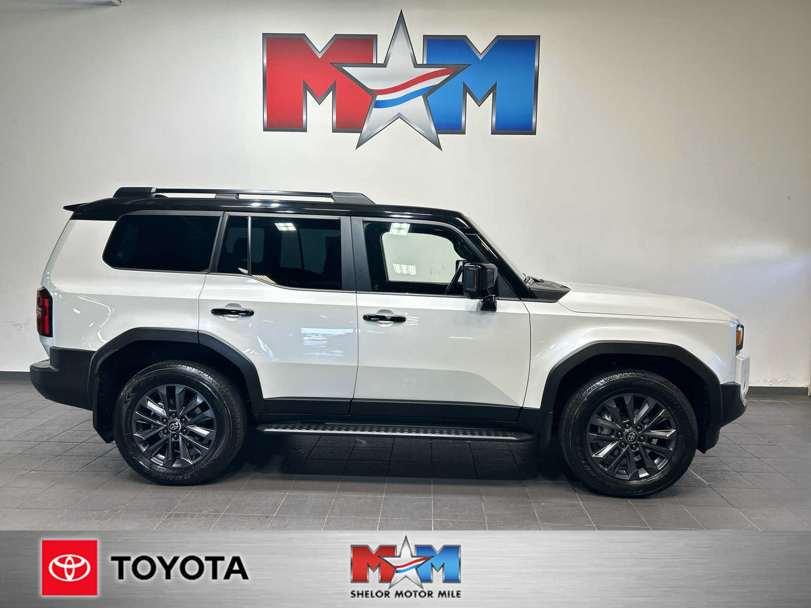 2024 Toyota Land Cruiser Base