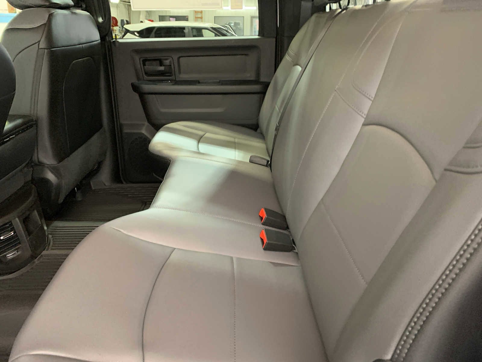 2026 RAM 2500 Tradesman - Photo 9