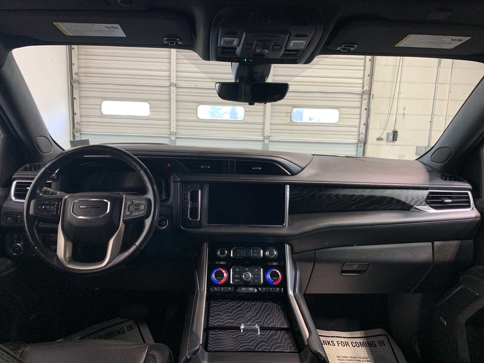 2022 Gmc Yukon Denali photo 3
