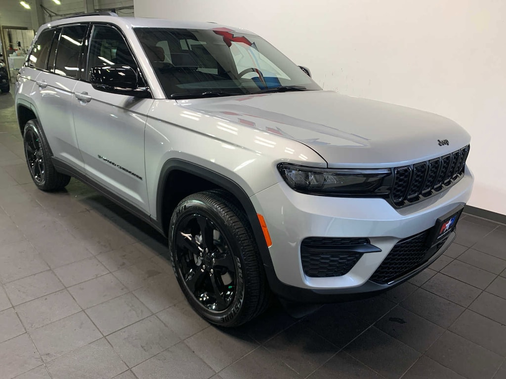 New 2025 Jeep Grand Cherokee Altitude X Sport Utility
