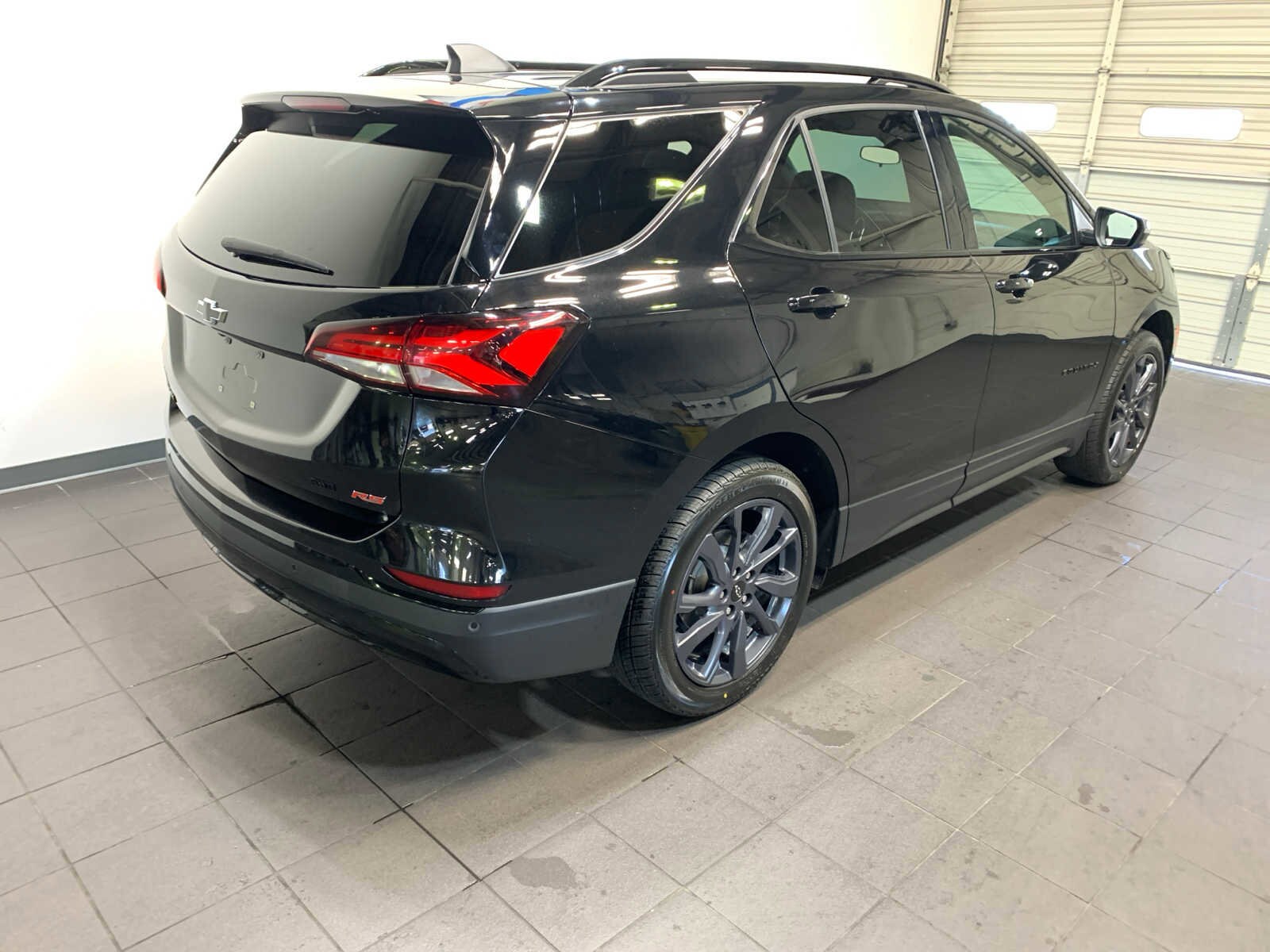 2024 Chevrolet Equinox RS photo 3