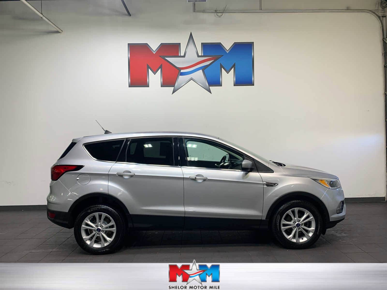 2019 Ford Escape Base's photo