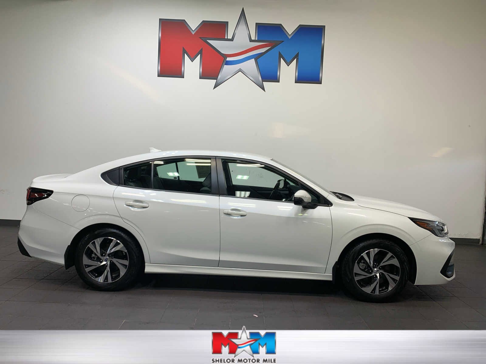 2025 Subaru Legacy Premium's photo