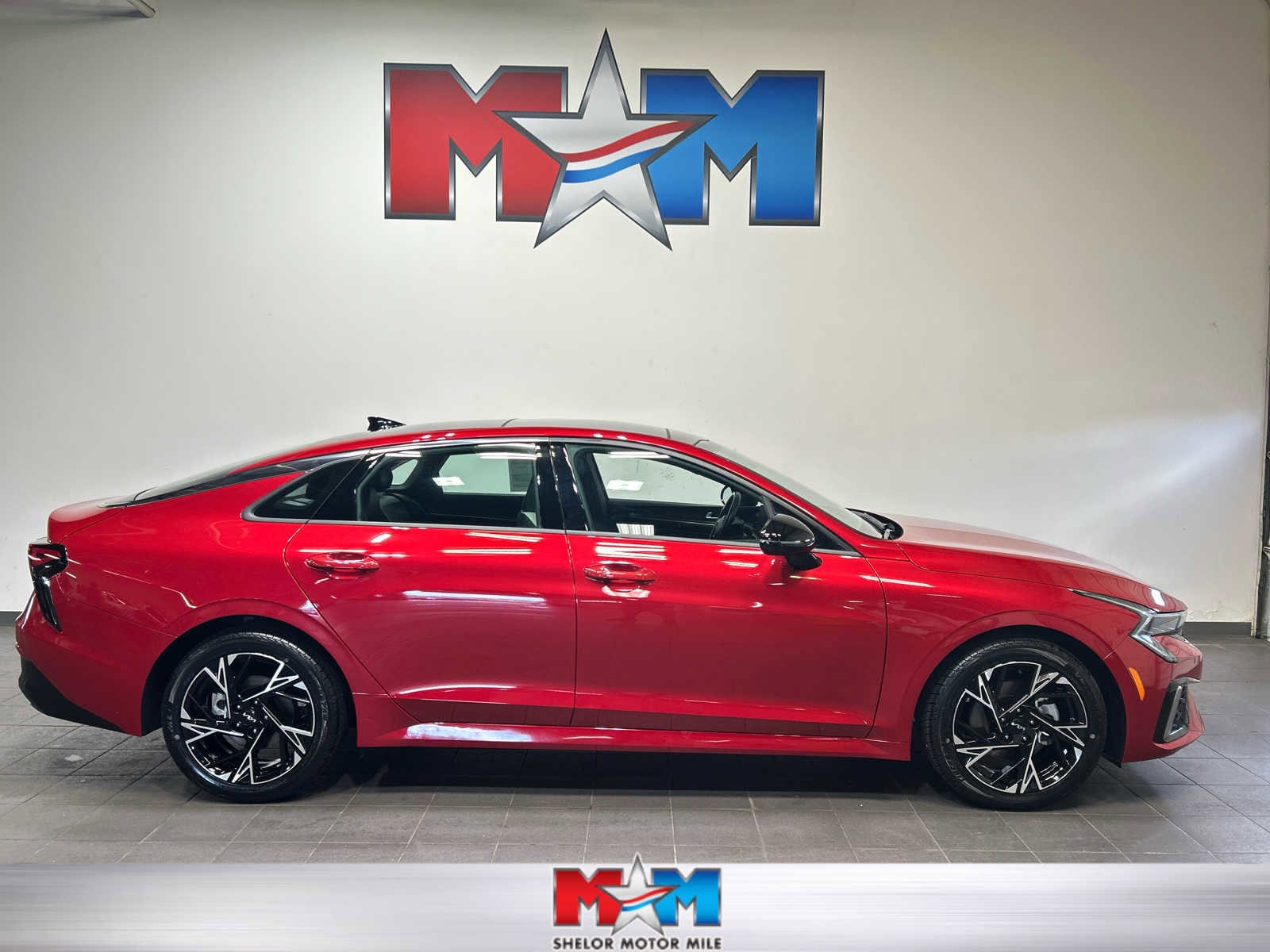 2025 Kia Optima GT-Line FWD's photo