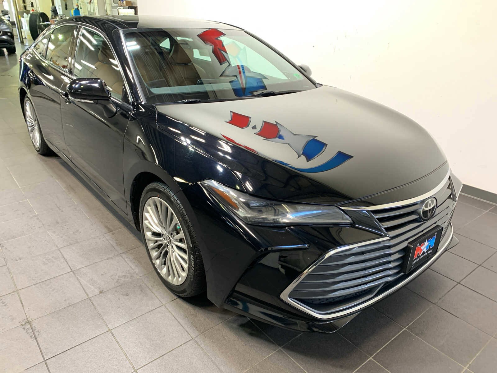 2021 Toyota Avalon Limited photo 2