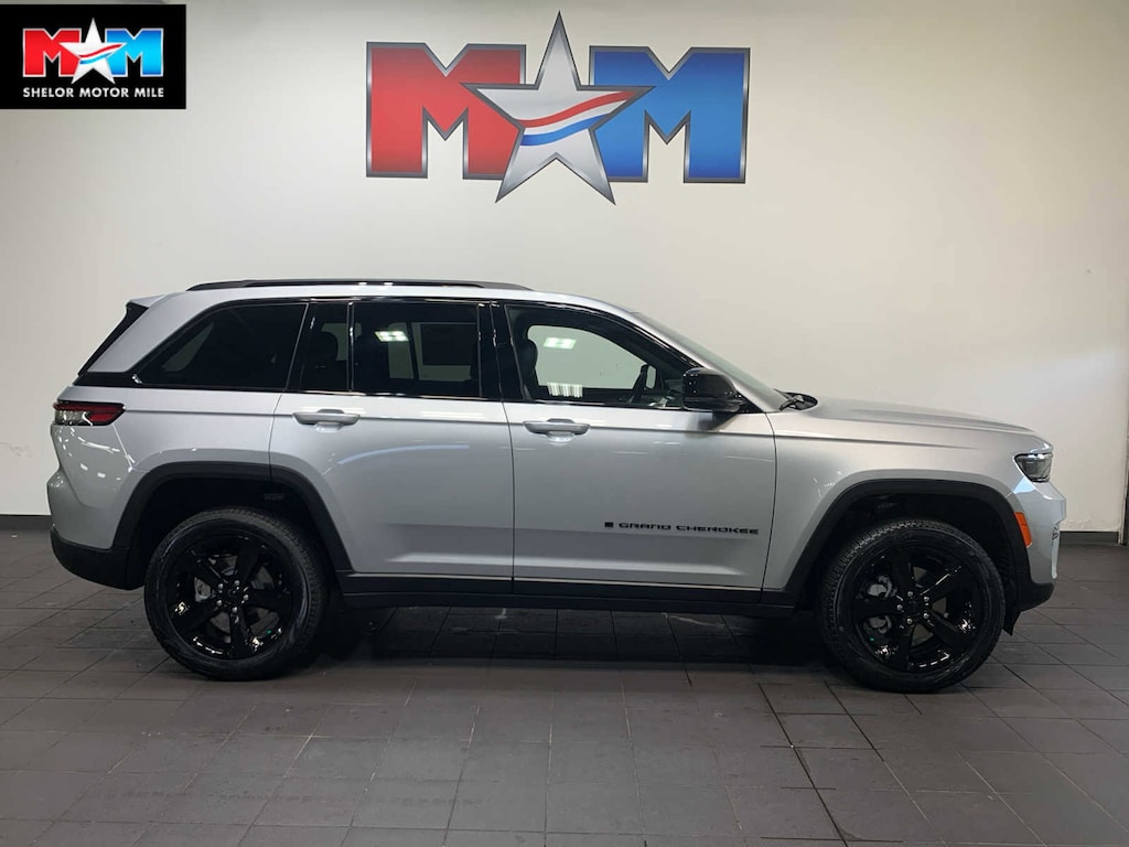 New 2025 Jeep Grand Cherokee Limited Sport Utility