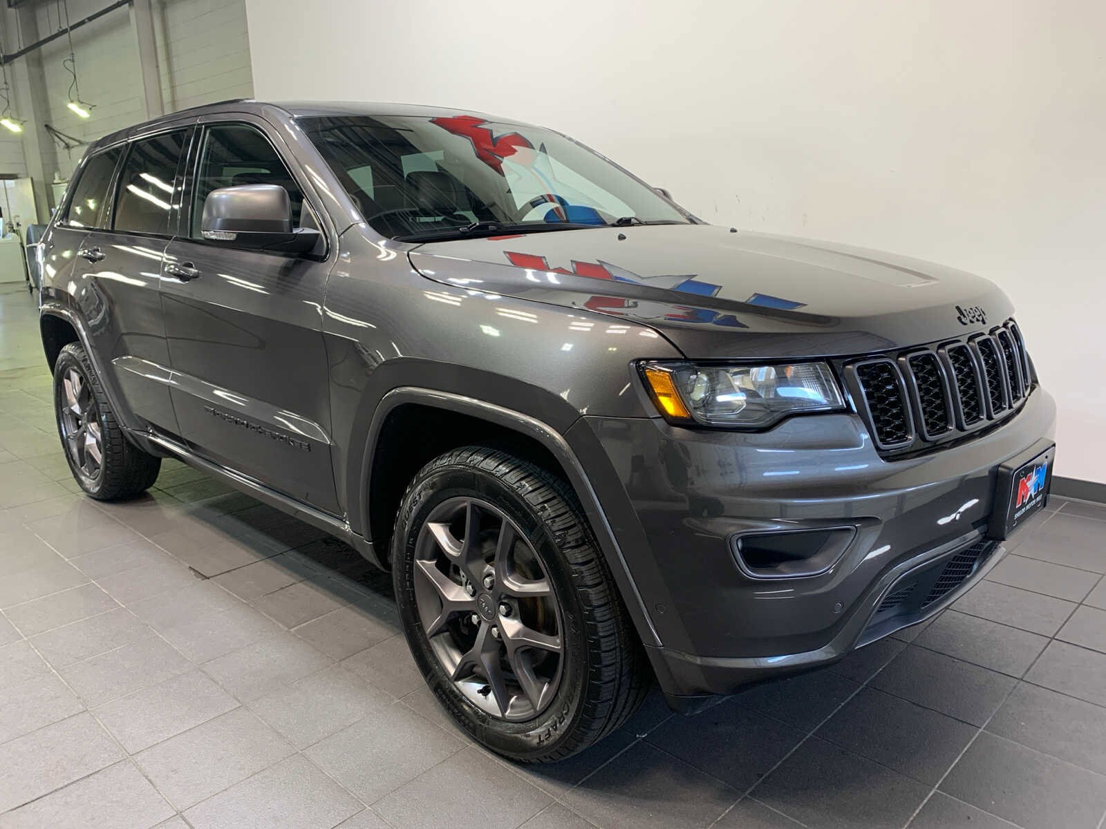 2021 Jeep Grand Cherokee Limited photo 2