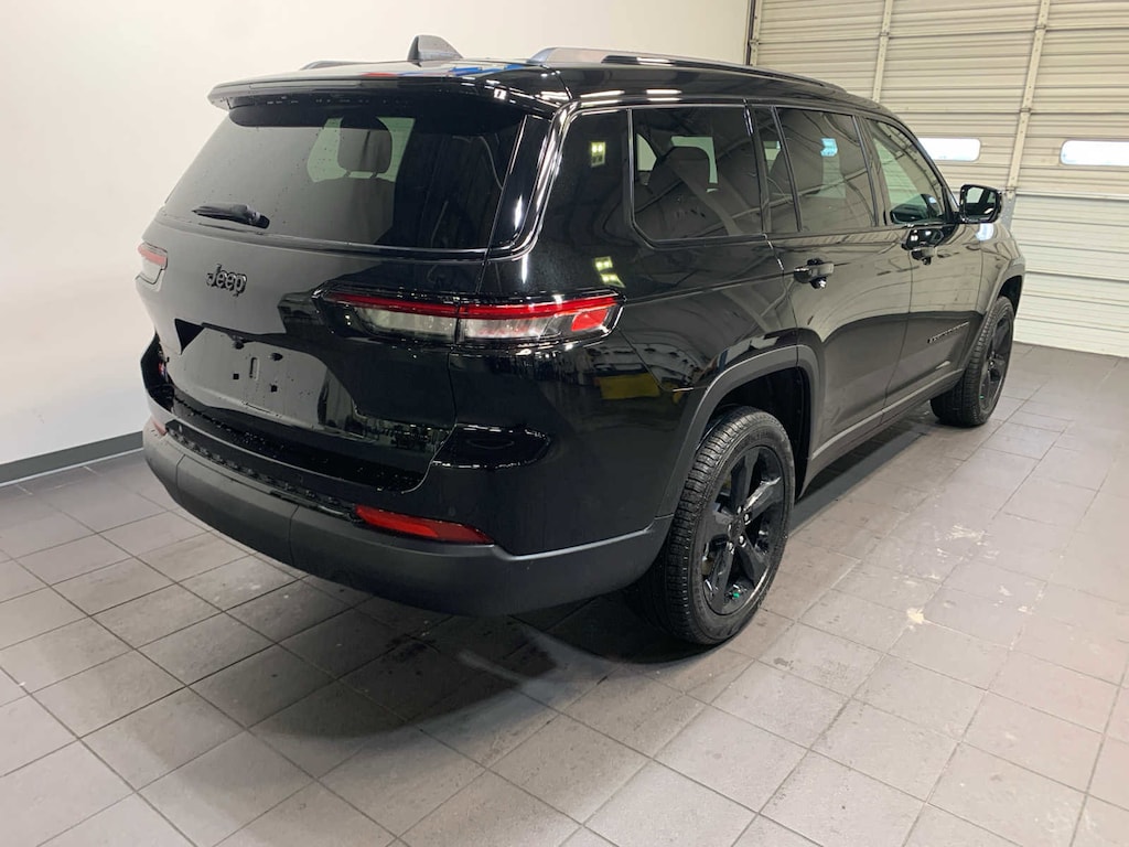 New 2025 Jeep Grand Cherokee L Limited Sport Utility