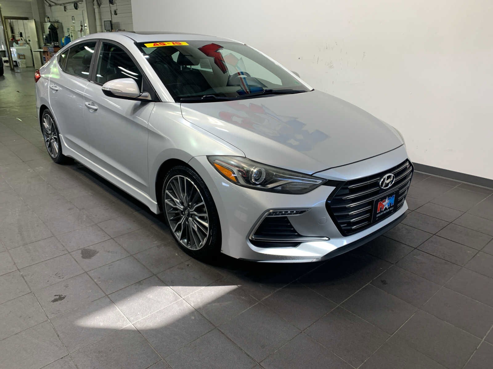 2018 Hyundai Elantra Sport photo 2