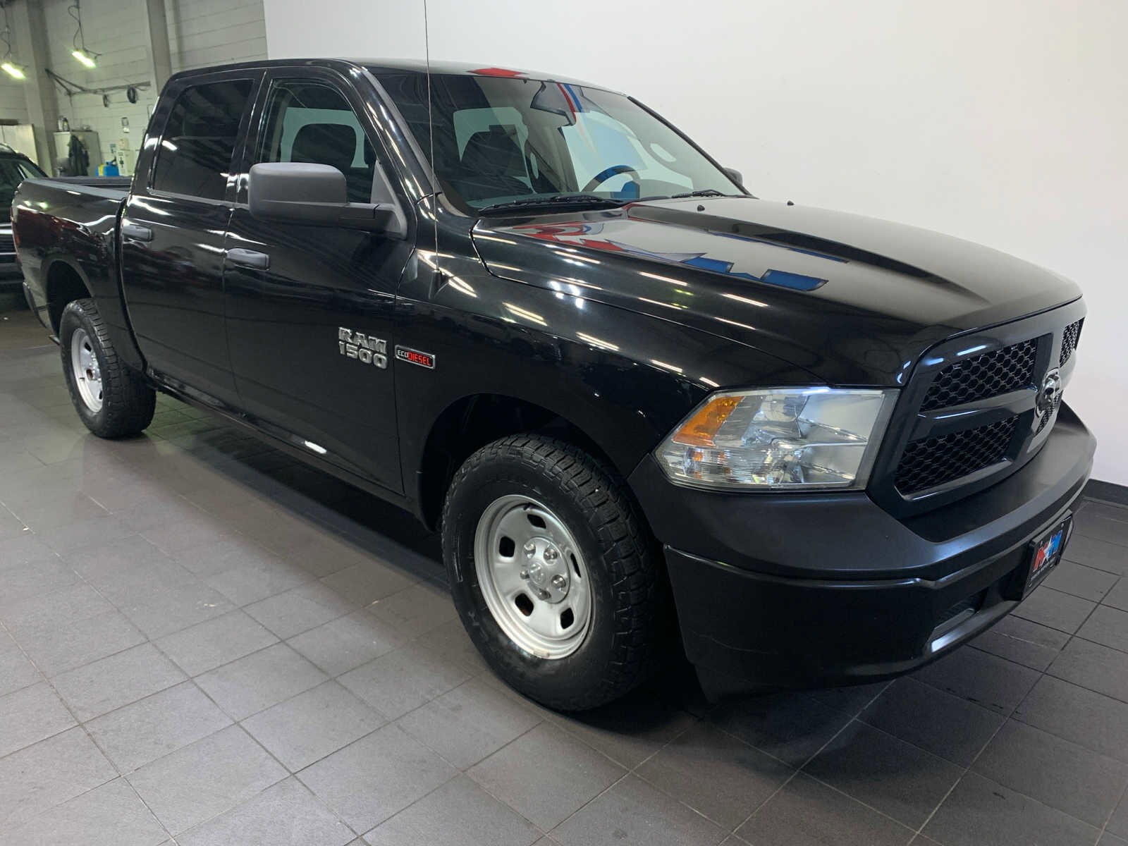 2018 Ram 1500 Tradesman photo 2