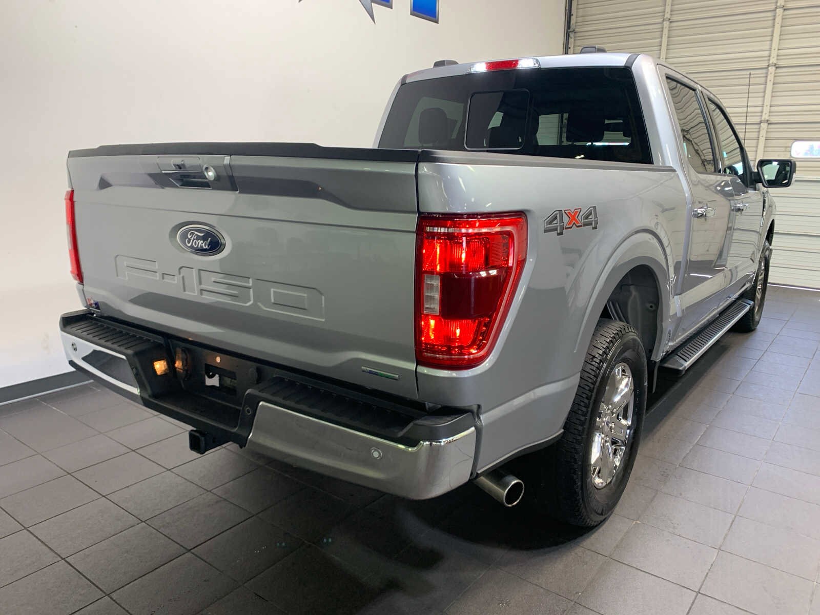 2022 Ford F-150 XLT photo 3