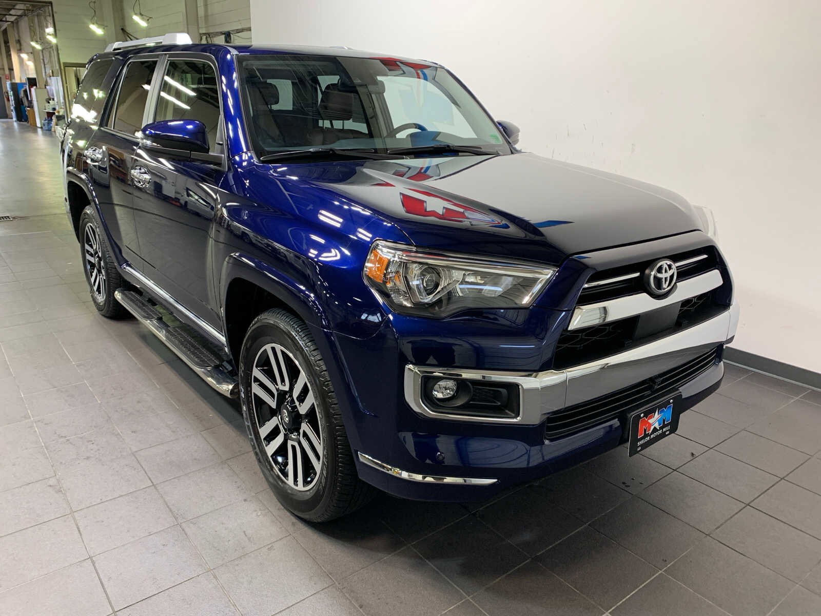 2023 Toyota 4Runner Limited photo 2
