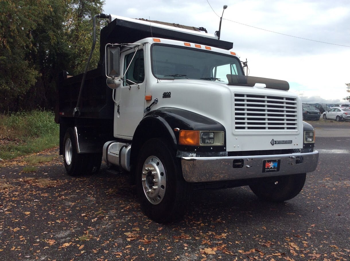 1997 International 4900 photo 4