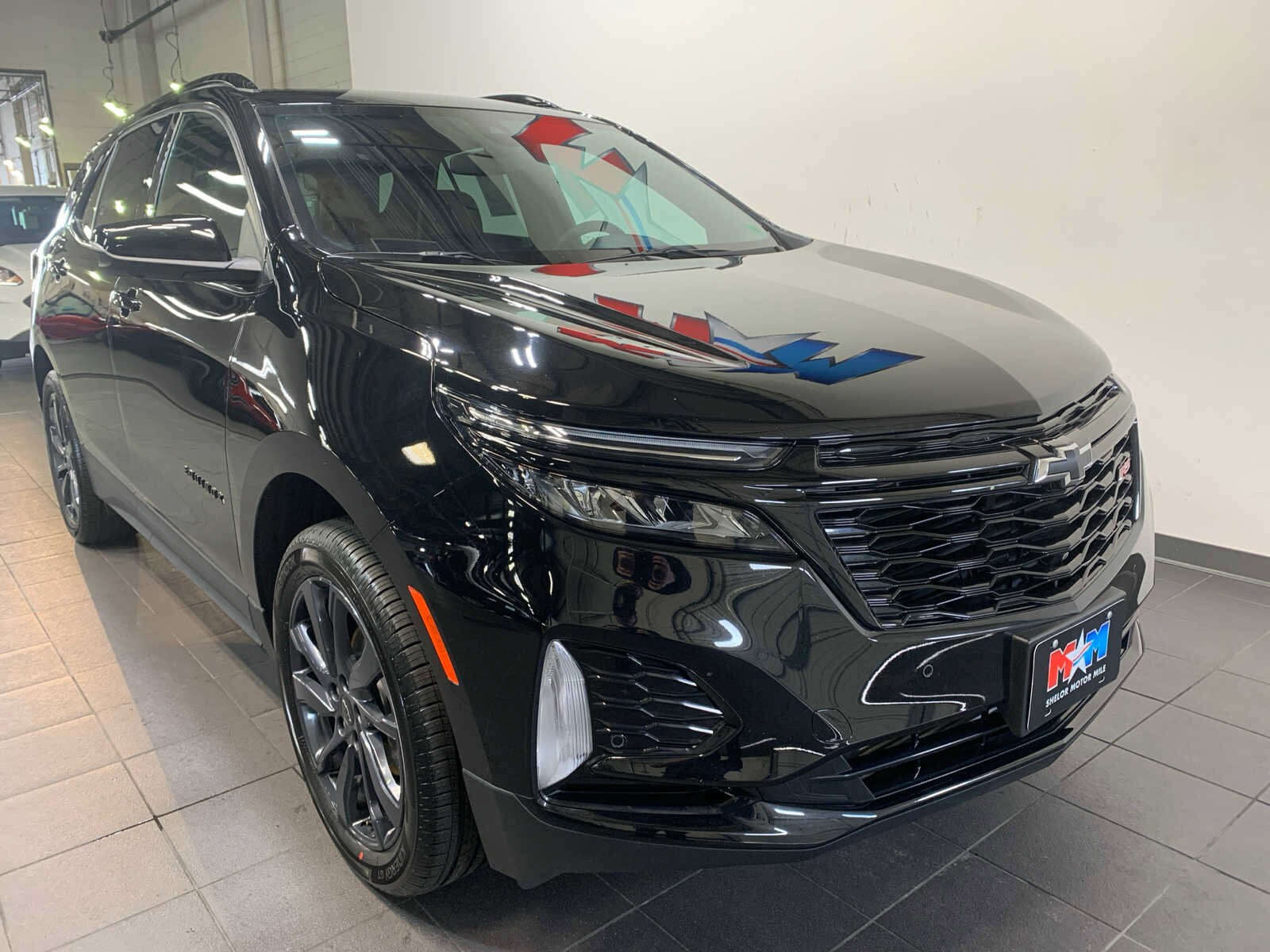 2024 Chevrolet Equinox RS photo 2