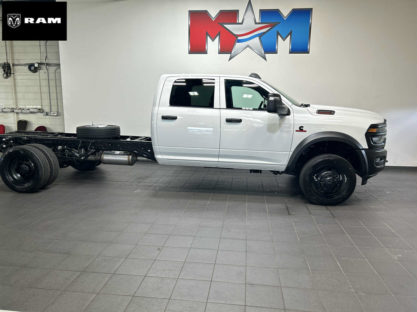 2027 RAM 5500 Chassis Cab