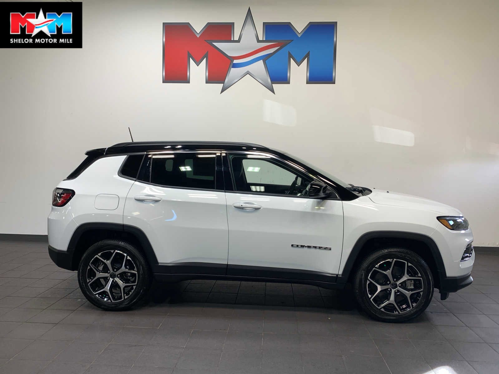 2026 Jeep Compass Limited's photo