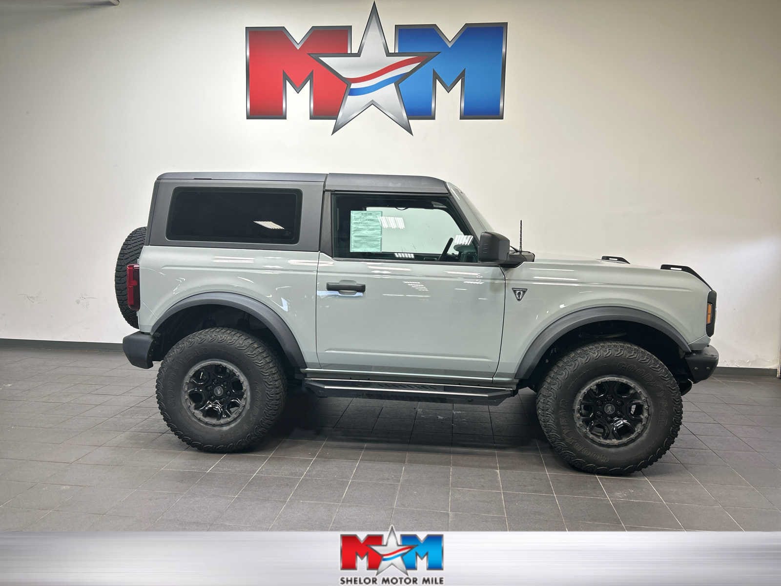2022 Ford Bronco 2-Door