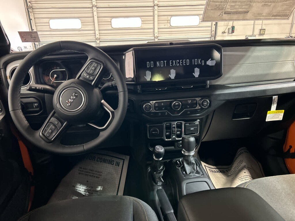 New 2026 Jeep Gladiator Sport S Pickup