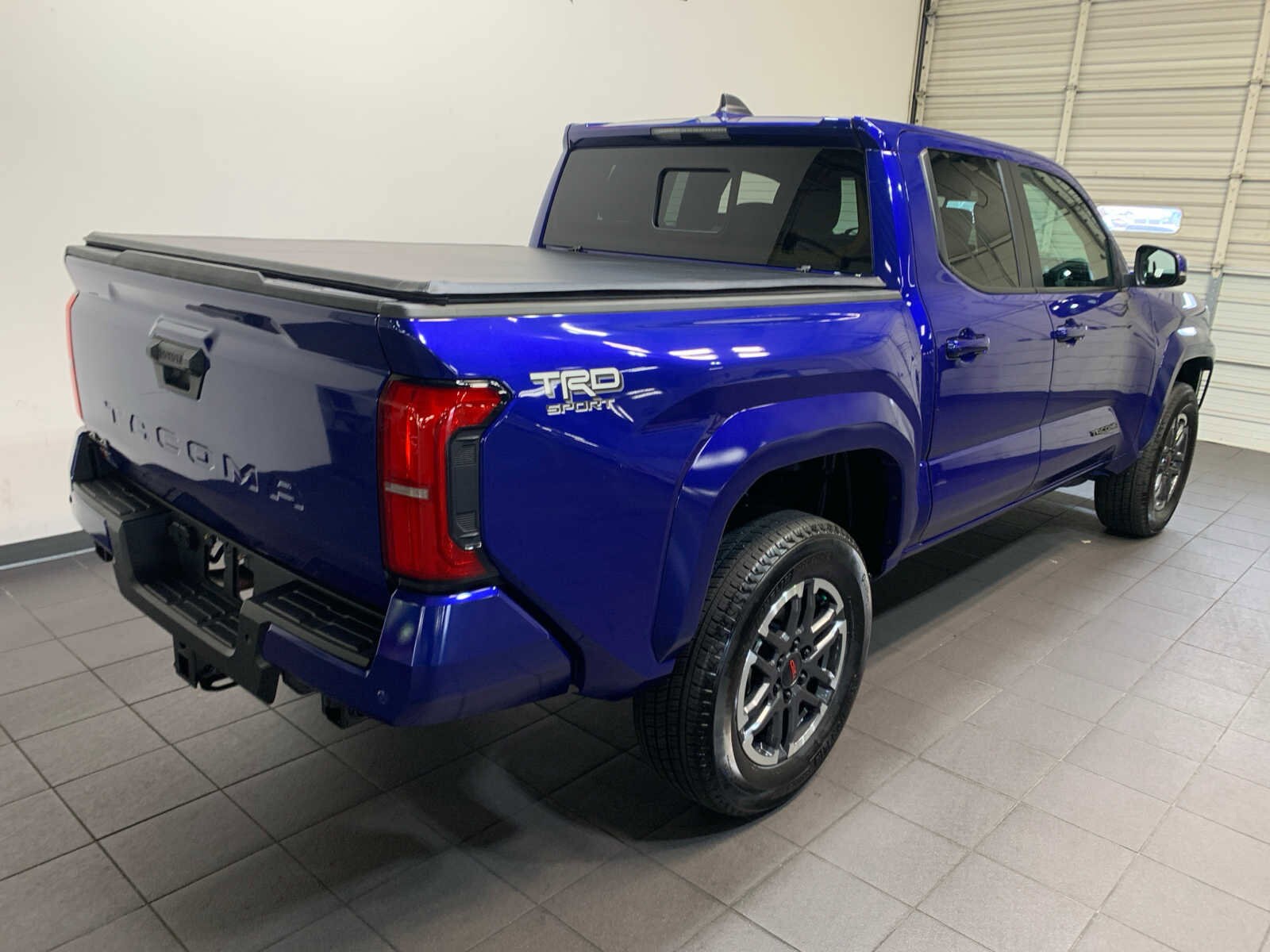 2024 Toyota Tacoma TRD Sport Double Cab photo 3