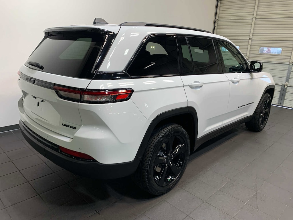 New 2025 Jeep Grand Cherokee Limited Sport Utility